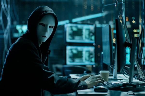 俄国黑客入侵美国三大顶级防毒软件公司　30 万美元出售失窃源代码