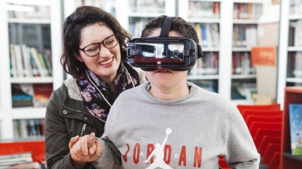 美国让罪犯用VR装置「返家」，与亲人维持联系