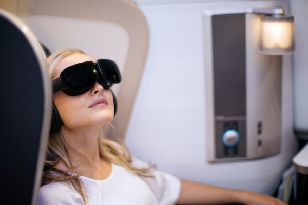 英航测试 VR 娱乐系统，今年内率先向头等舱乘客提供